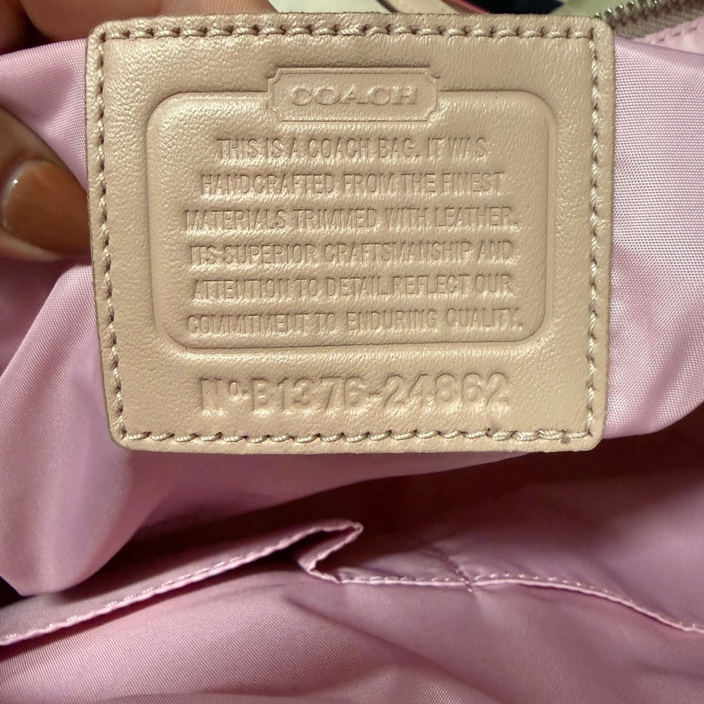 SOLDCoach Cream and Pink Tote Bag - Picture 8 of 8